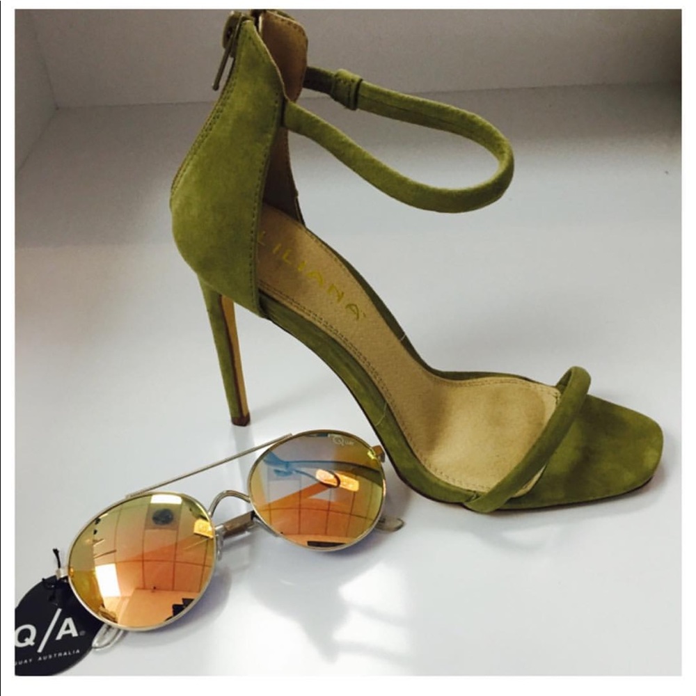 Chic Olive Heels